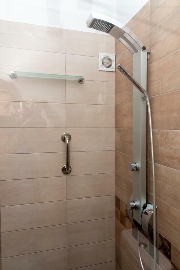 Cavas Luxury Apartments Nea Iraklitsa Buitenkant foto